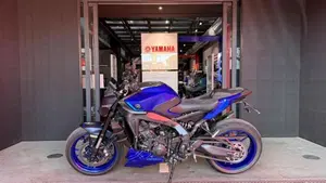 Yamaha MT-09 (2024 - 26)  (2)