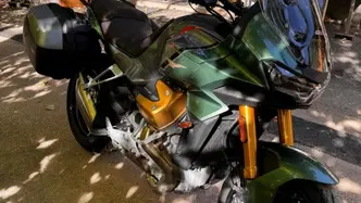 Moto Guzzi V100 Mandello (2022 - 24) usata