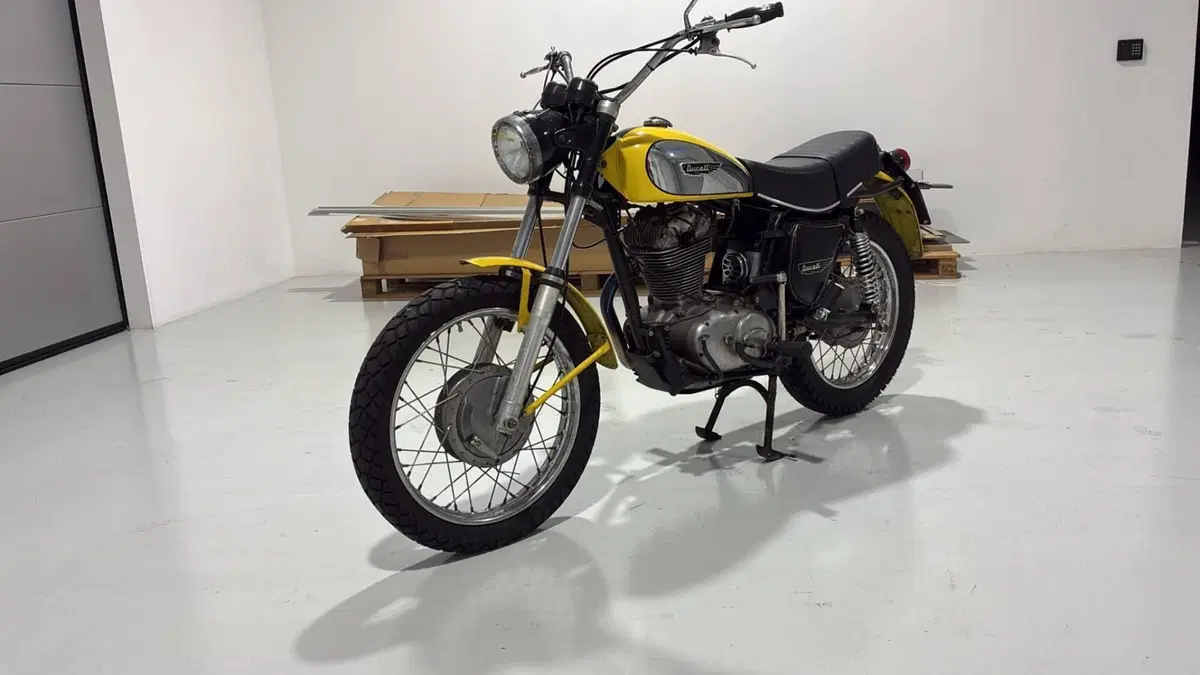 Ducati   (2)