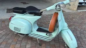 Vespa   (2)