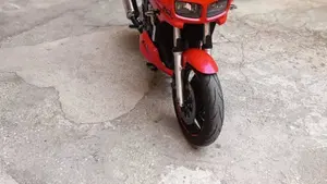 Yamaha FZS 600 Fazer (1998 - 01) 