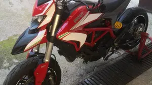 Ducati Hypermotard 821 (2013 - 15)  (2)