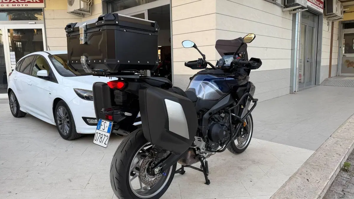 Yamaha Tracer 9 GT+ Y-AMT (2025 - 26)  (3)