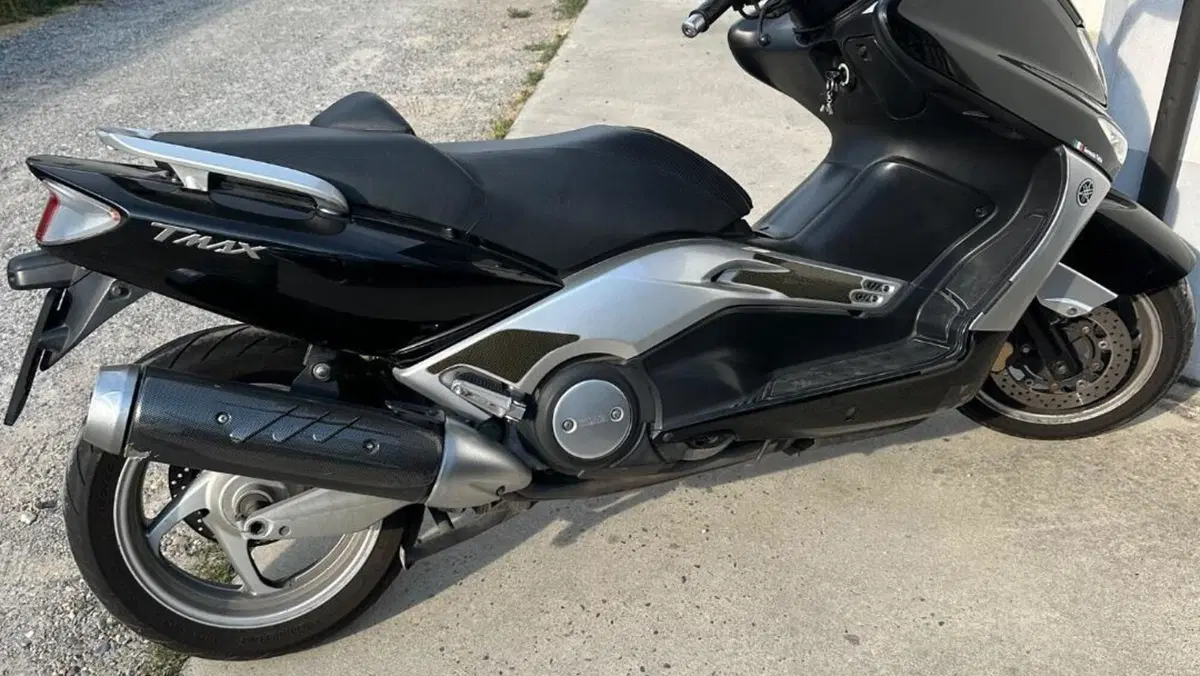 Yamaha T-Max 500 (2004 - 07)  (2)
