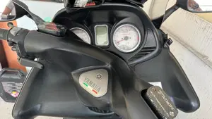 Yamaha T-Max 500 (2004 - 07)  (4)