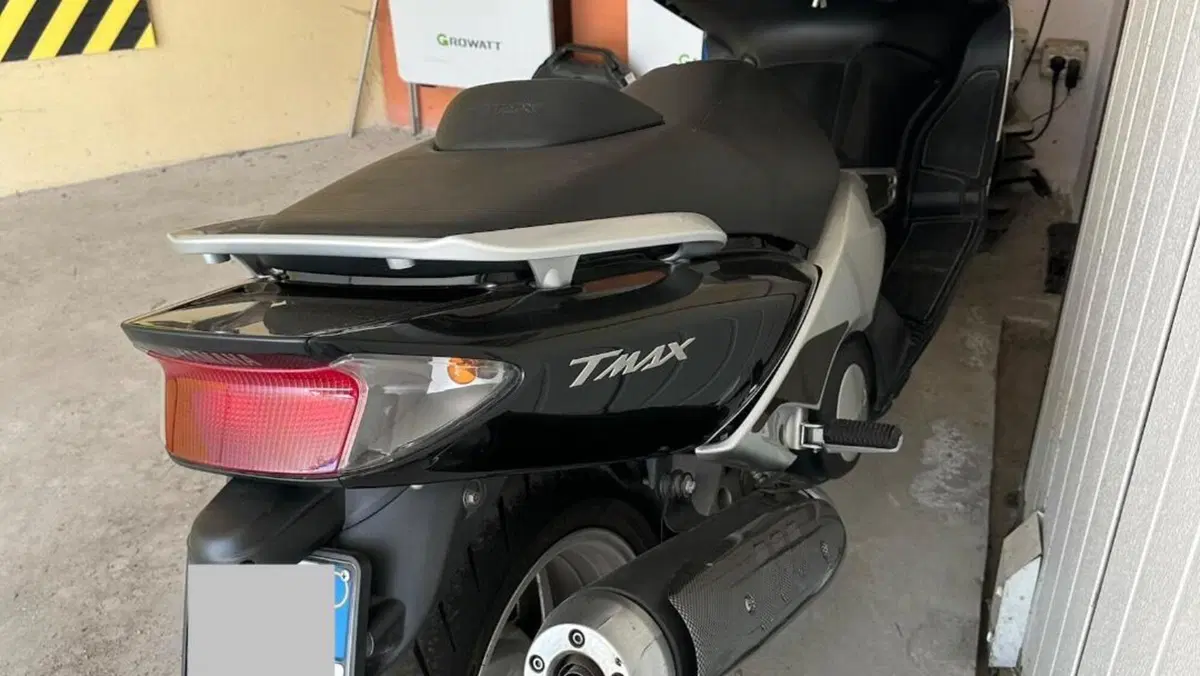 Yamaha T-Max 500 (2004 - 07)  (6)