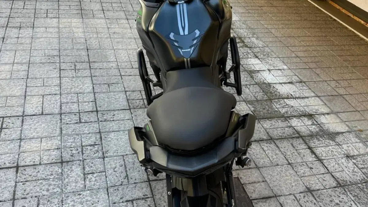 Kawasaki Versys 650 Tourer (2022 - 24)  (11)