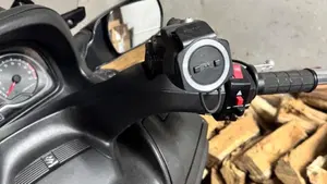 Suzuki Burgman AN 650 Executive ABS (2013 - 17)  (3)