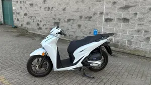 Honda SH 125 (2026)  (2)