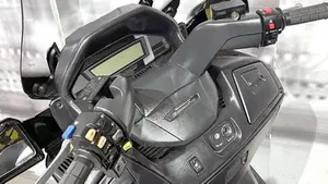 Suzuki Burgman AN 650 Executive ABS (2006 - 12)  (6)