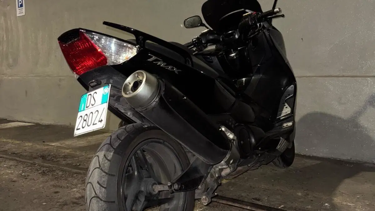 Yamaha T-Max 500 (2008 - 12)  (2)
