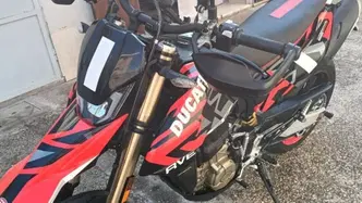 Ducati Hypermotard 698 Mono RVE (2024 - 26) usata