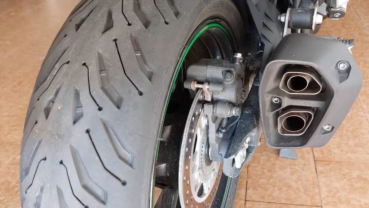 Kawasaki Versys 1100 S Tourer Plus (2026 - 27)  (4)