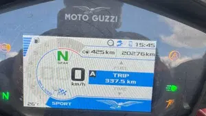 Moto Guzzi V85 TT Evocative Graphics (2021 - 23)  (7)