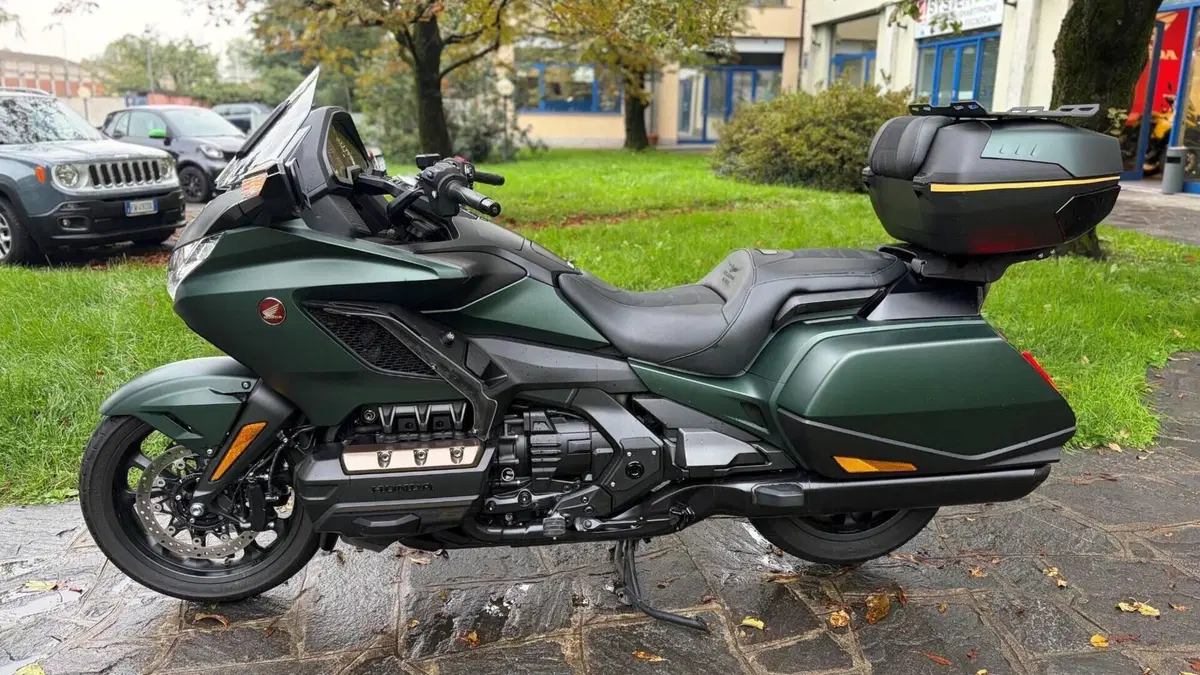 Honda GL 1800 Gold Wing DCT (2021 - 24) 
