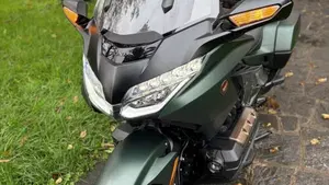 Honda GL 1800 Gold Wing DCT (2021 - 24)  (3)