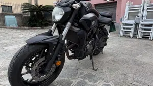 Yamaha MT-07 (2017 - 18)  (3)