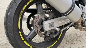 Suzuki SV 650 (1999 - 02)  (10)