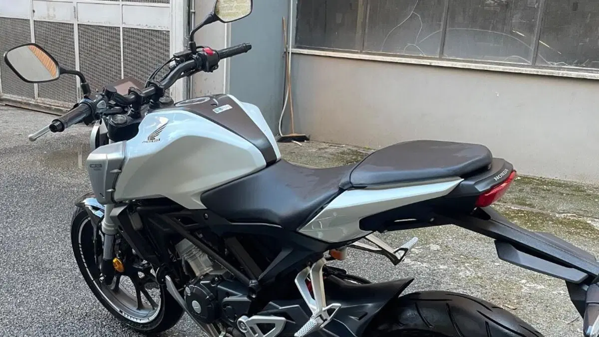 Honda CB 125 R (2018 - 20)  (4)