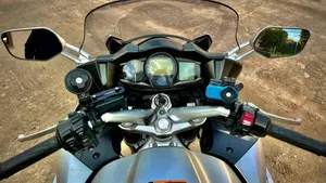 Yamaha FJR 1300 AE (2016 - 20)  (7)
