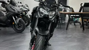 Kawasaki Z 900 (2021 - 24)  (13)