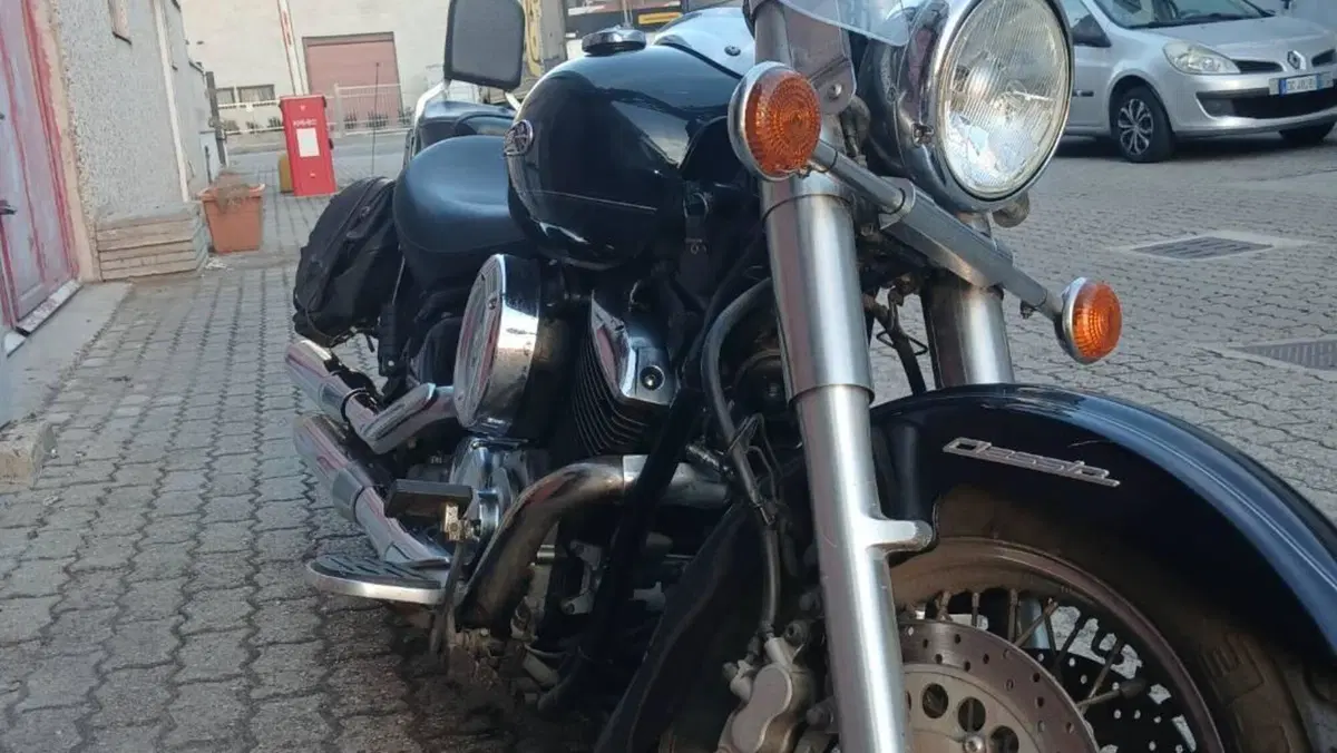 Yamaha XVS 1100 Drag Star (1999 - 06)  (4)