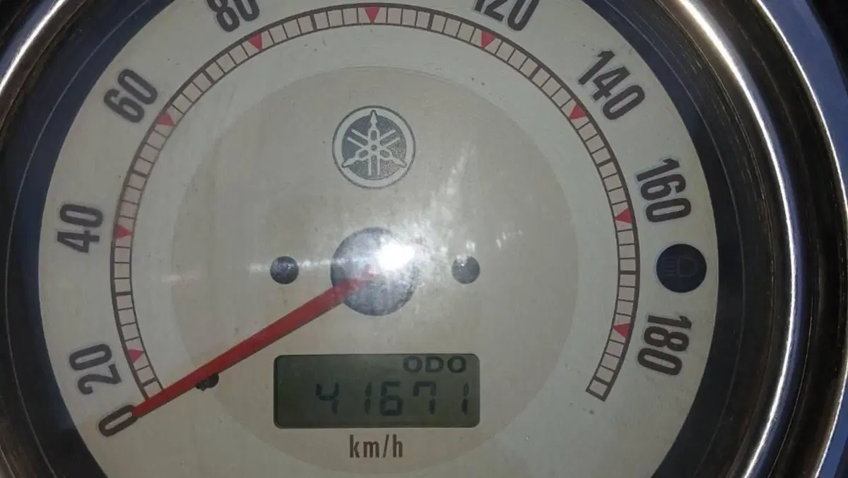 Yamaha XVS 1100 Drag Star (1999 - 06)  (6)