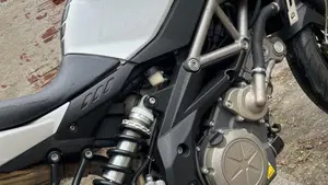 Aprilia Shiver 750 (2010 - 16)  (6)