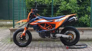 KTM 690 SMC R (2023 - 25) 