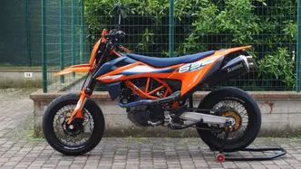 KTM 690 SMC R (2023 - 25) usata