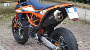 KTM 690 SMC R (2023 - 25)  (5)