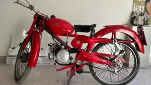 Moto Guzzi   (2)