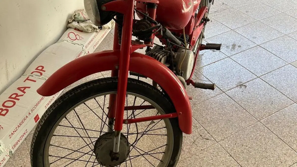 Moto Guzzi   (13)