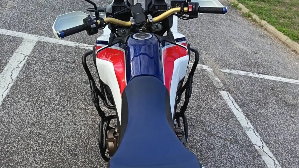Honda Africa Twin CRF 1000L (2018 - 19)  (5)