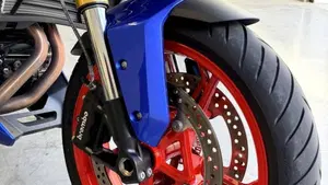 Bmw F 900 XR (2025 - 27)  (2)