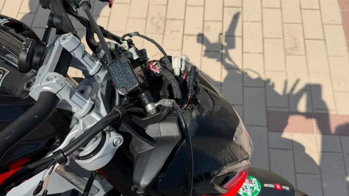 Aprilia Tuono 457 (2025 - 26)  (12)