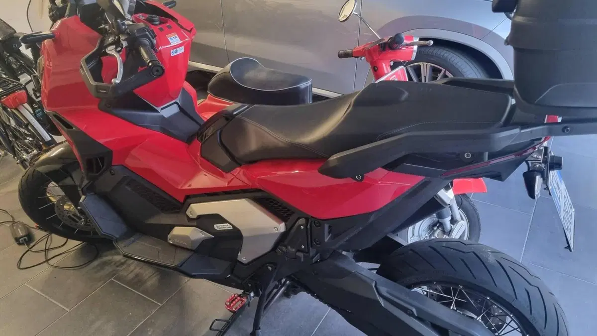Honda X-ADV 750 DCT (2021 - 24)  (3)