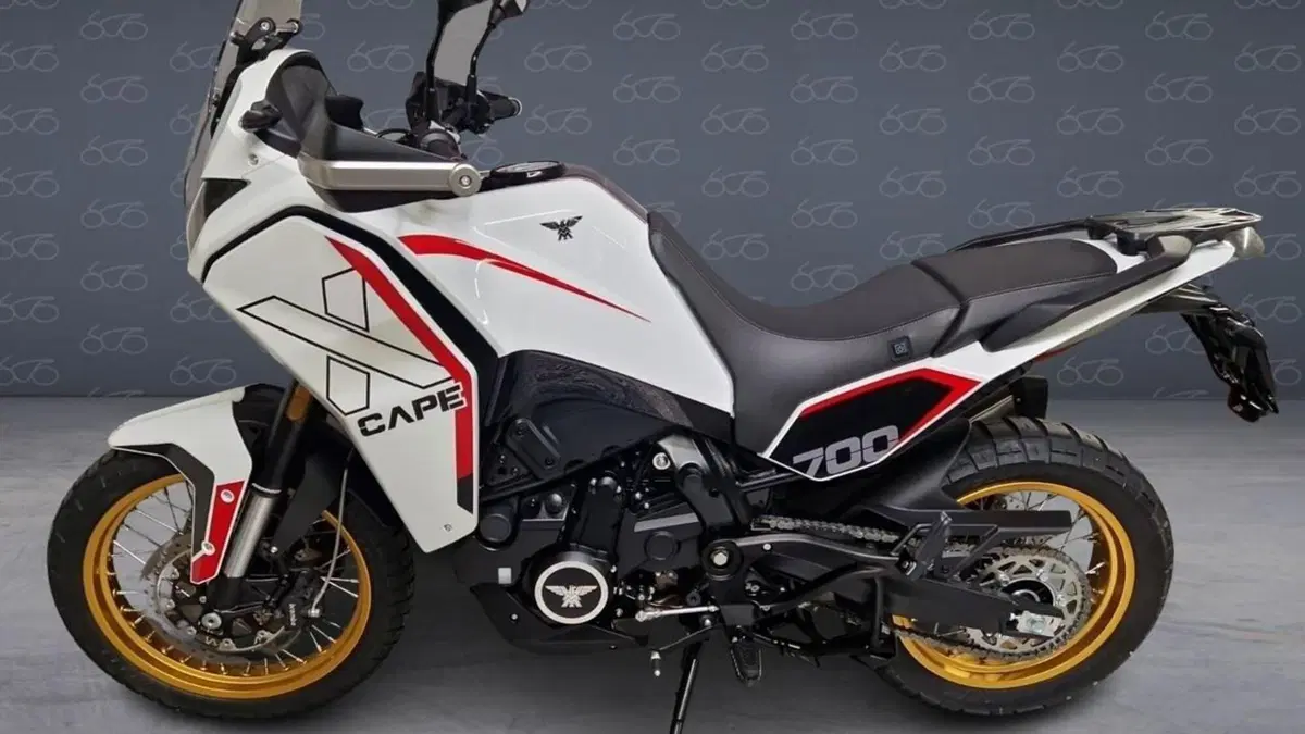 Moto Morini X-Cape 700 Gold Edition (2025 - 26)  (3)