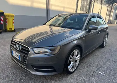 Audi A3 Sportback 1.6 TDI clean diesel Ambition (2)
