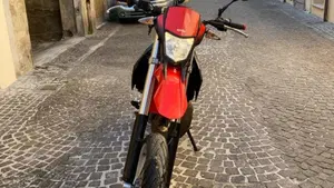 Aprilia SX 125 (2007 - 13)  (3)
