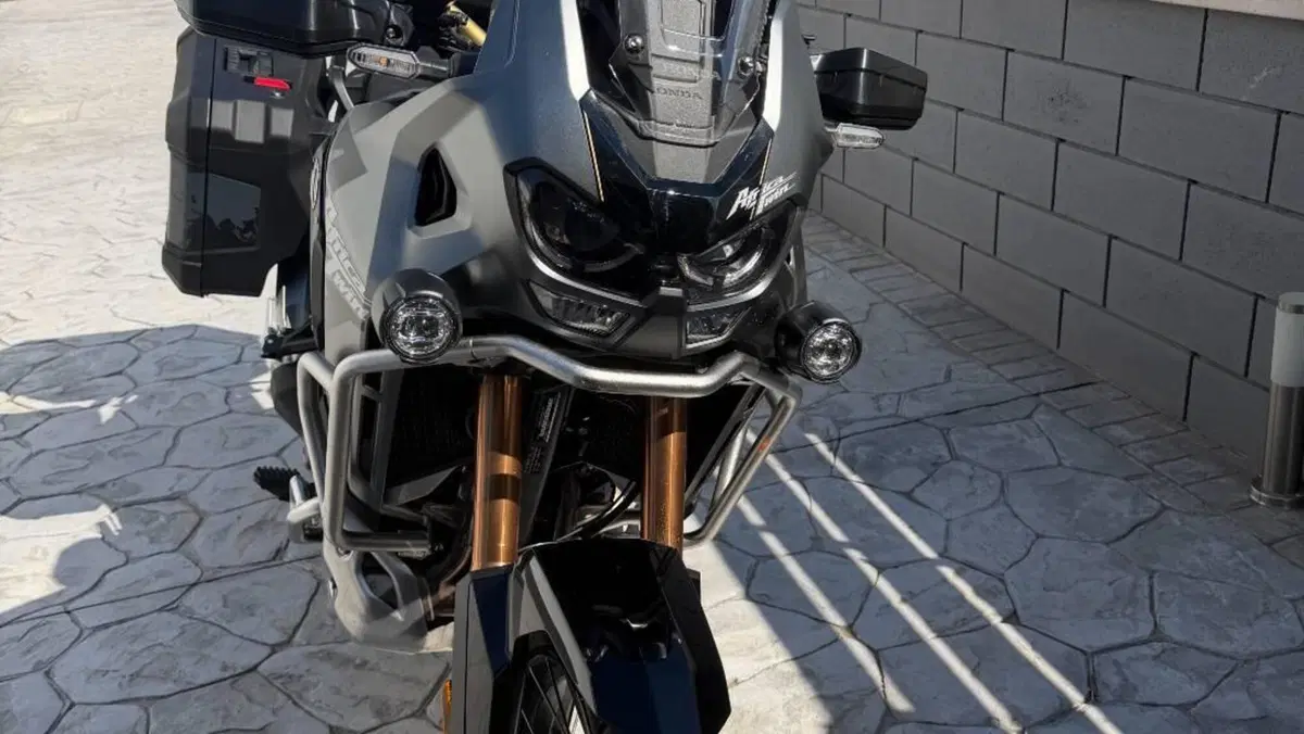 Honda Africa Twin CRF 1100L Adventure Sports DCT Travel Edition (2024 - 26)  (2)