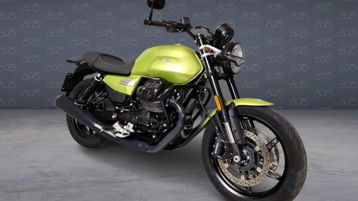 Moto Guzzi V7 Sport (2025 - 26)  (2)