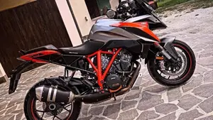 KTM 1290 Super Duke GT ABS (2016 - 18) 