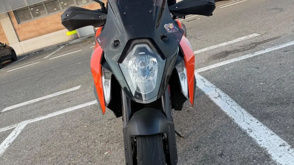 KTM 1290 Super Duke GT ABS (2016 - 18)  (6)
