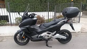 Honda Forza 750 DCT Urban (2021 - 24) usata