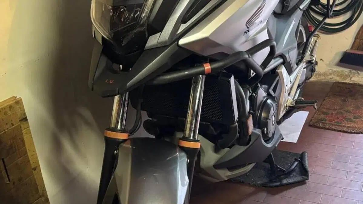 Honda NC 750 X DCT ABS (2016 - 17)  (2)