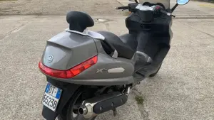 Piaggio Xevo 400 (2007 - 13)  (4)