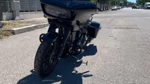 Harley-Davidson Road Glide ST (2022 - 23)  (4)