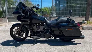 Harley-Davidson Road Glide ST (2022 - 23)  (8)