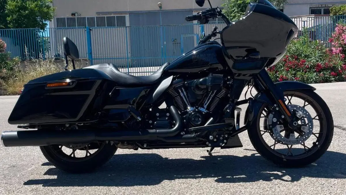Harley-Davidson Road Glide ST (2022 - 23)  (11)